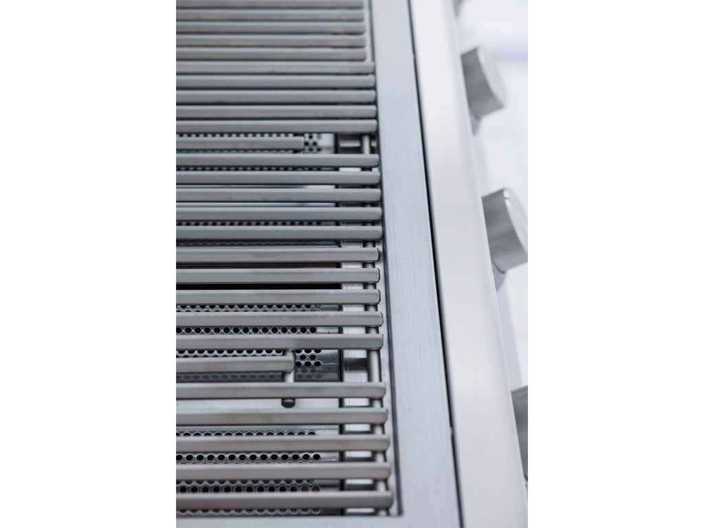 Blaze BCM 25-in 3-Burner Built-In Gas Grill