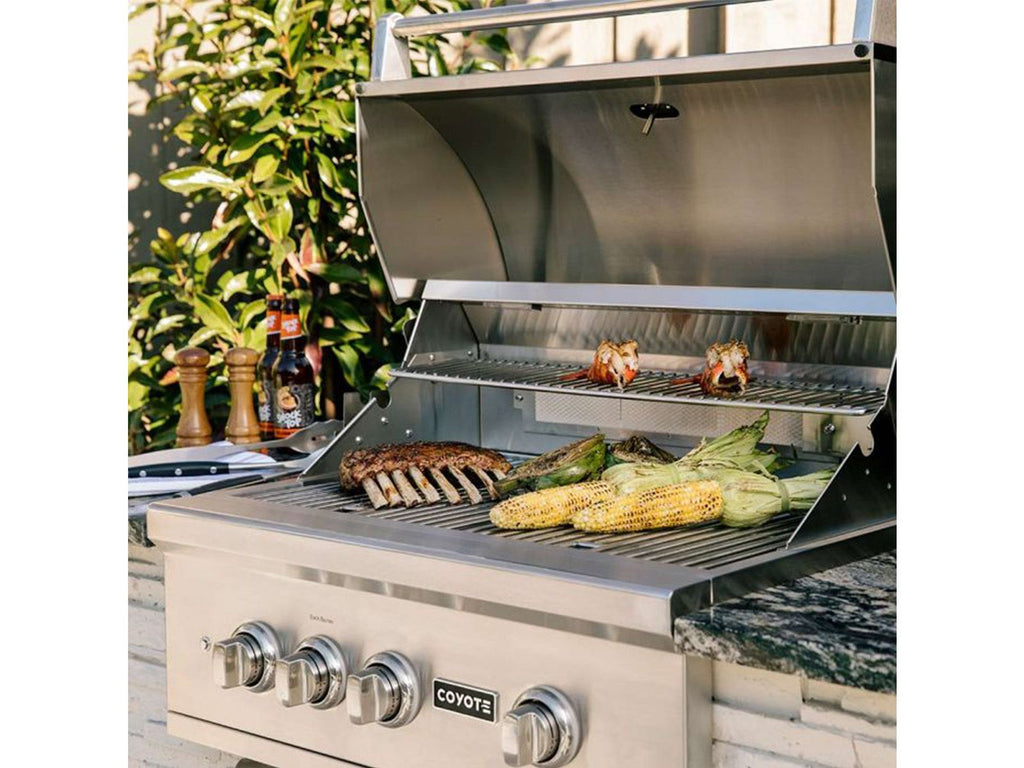 coyote s-series 30-inch 3-burner built-in gas grill with rapidsear infrared burner & rotisserie