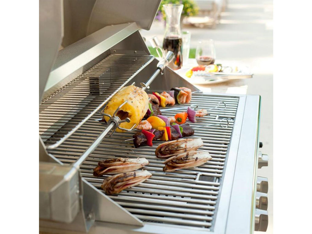 coyote s-series 30-inch 3-burner built-in gas grill with rapidsear infrared burner & rotisserie