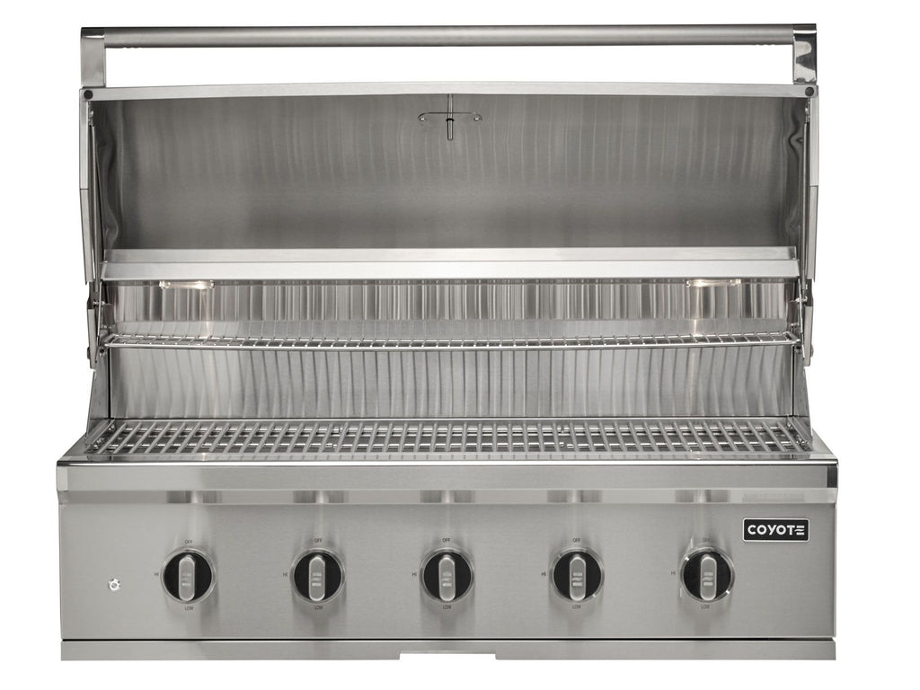 coyote cl-series 42-inch 5-burner built-in gas grill