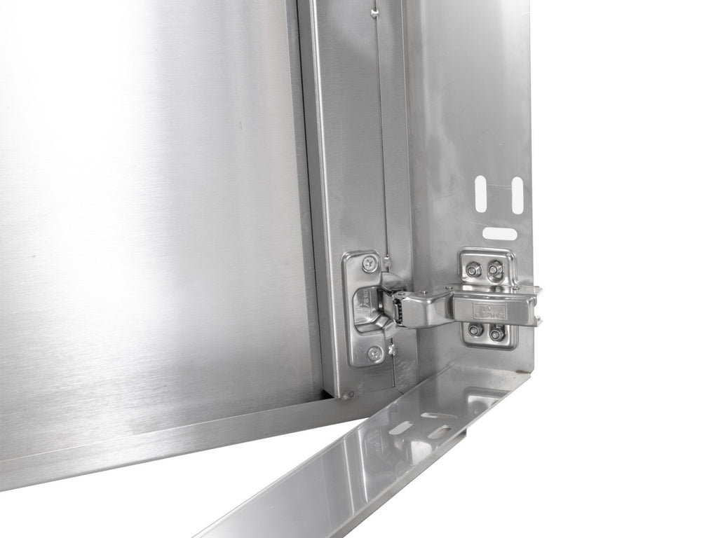 coyote 17-inch single access door