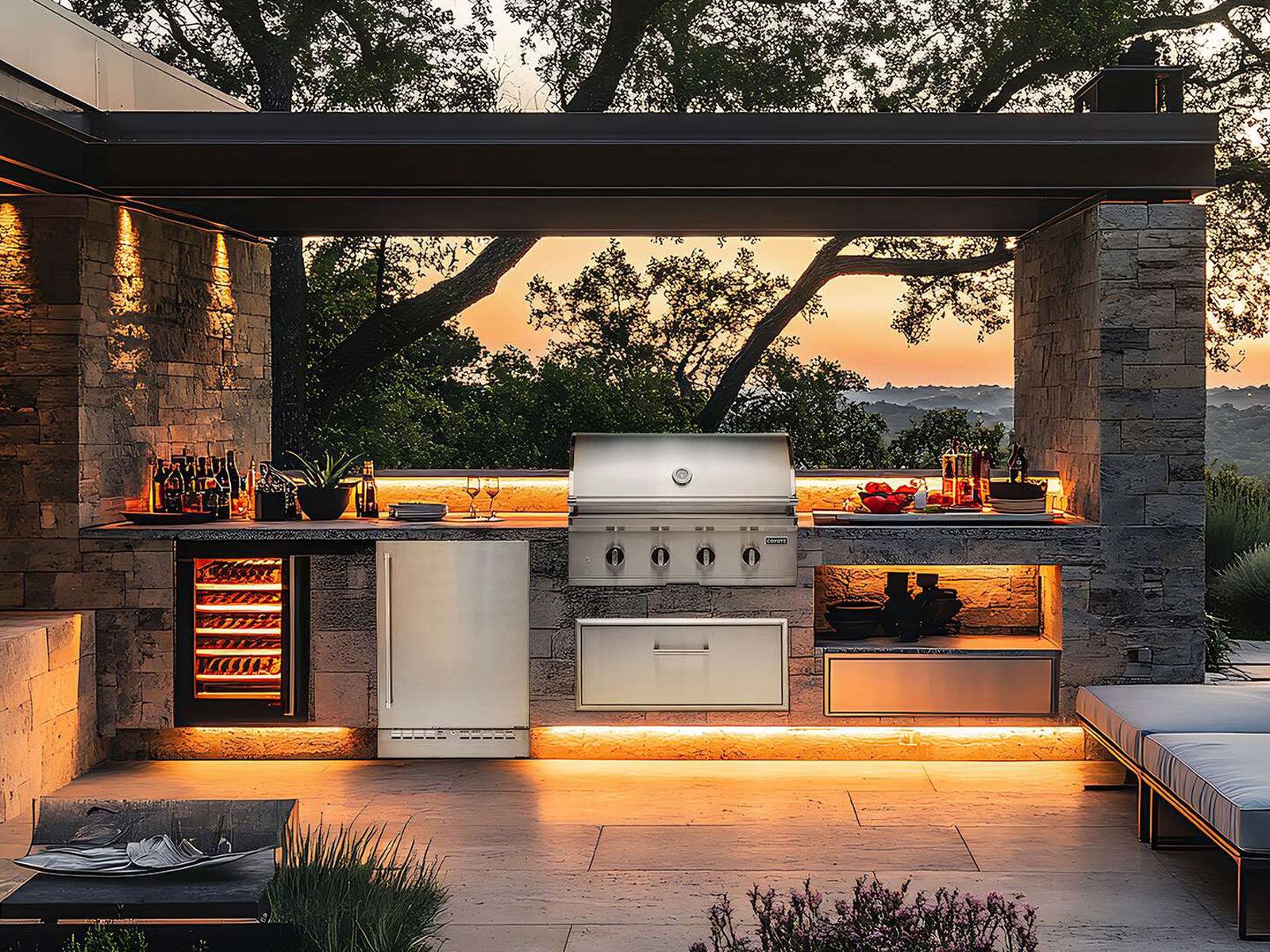 coyote cl-series 36-inch 4-burner built-in gas grill