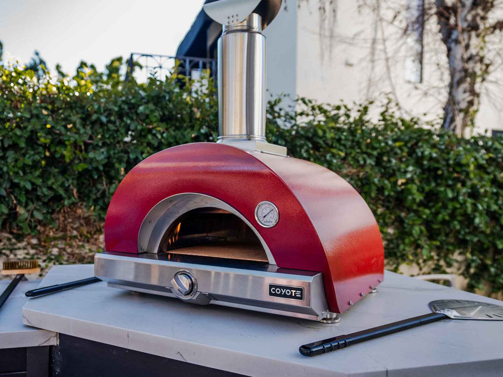coyote 30-inch hybrid multi-fuel outdoor pizza oven - red
