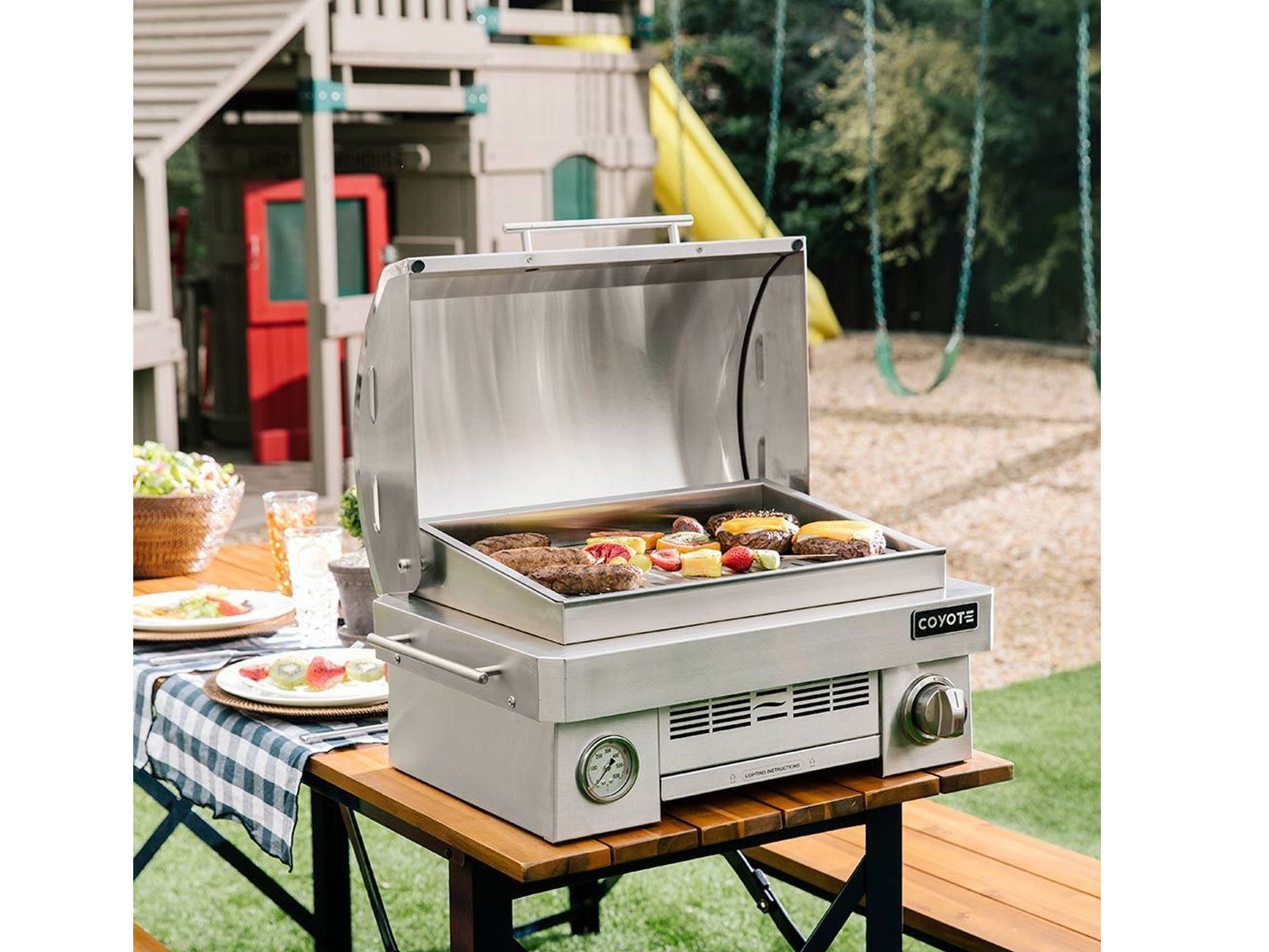 coyote 25-inch stainless steel portable propane grill