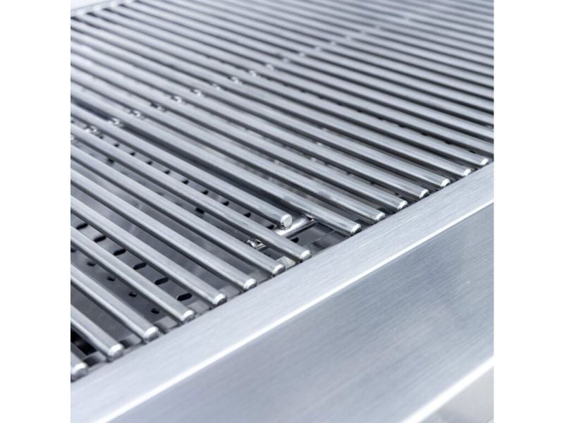 Summerset Sizzler 32-Inch 4-Burner Freestanding Gas Grill